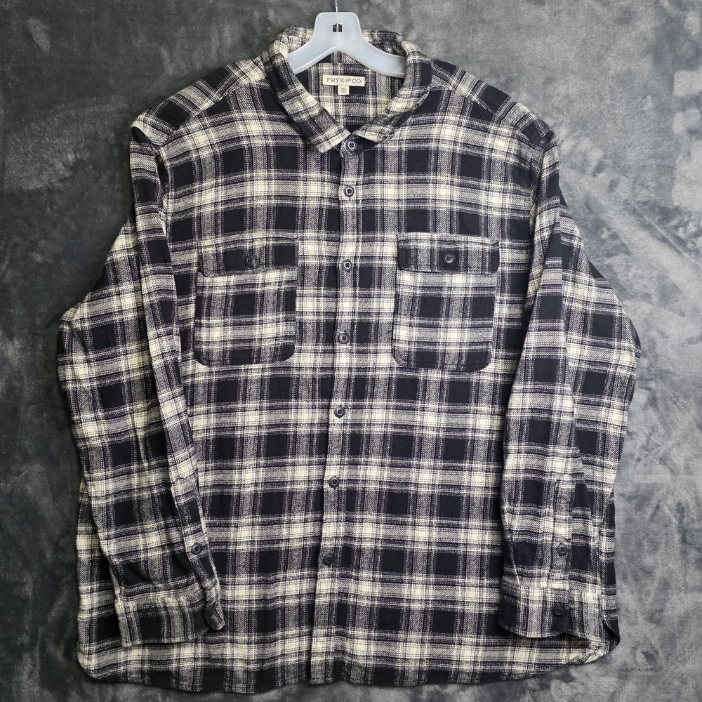FRYE AND CO. Black and White Plaid Flannel